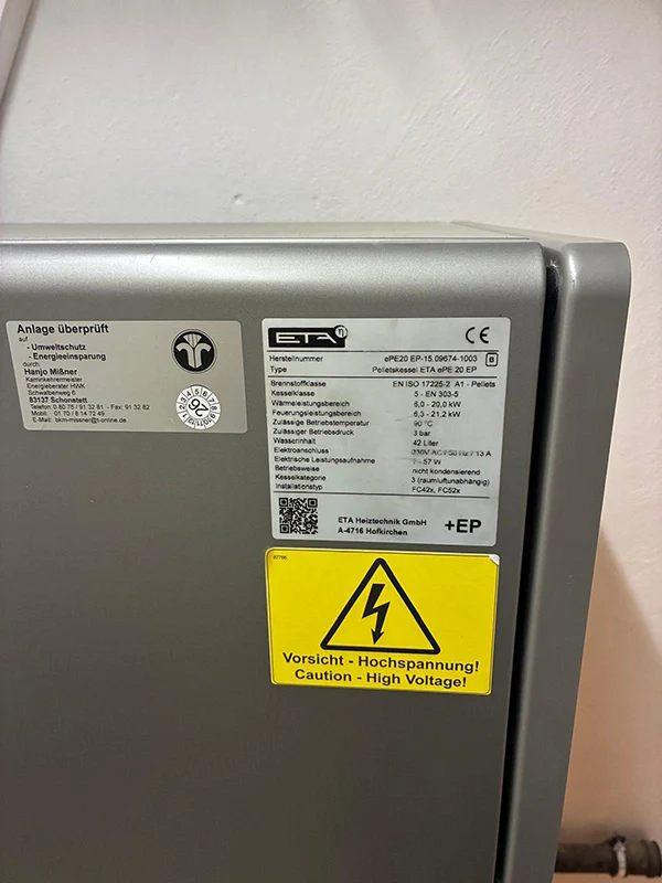 karl-goepfert-heizung-klima-sanitaertechnik-einfamilienhaus-pelletsanlage-biocat-pv-einbindung-evenhausen-03